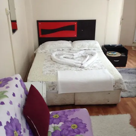 Arsenal Hotel